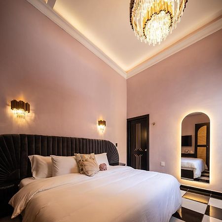 Holt Hotel De Mi Independencia King Room Oaxaca Εξωτερικό φωτογραφία